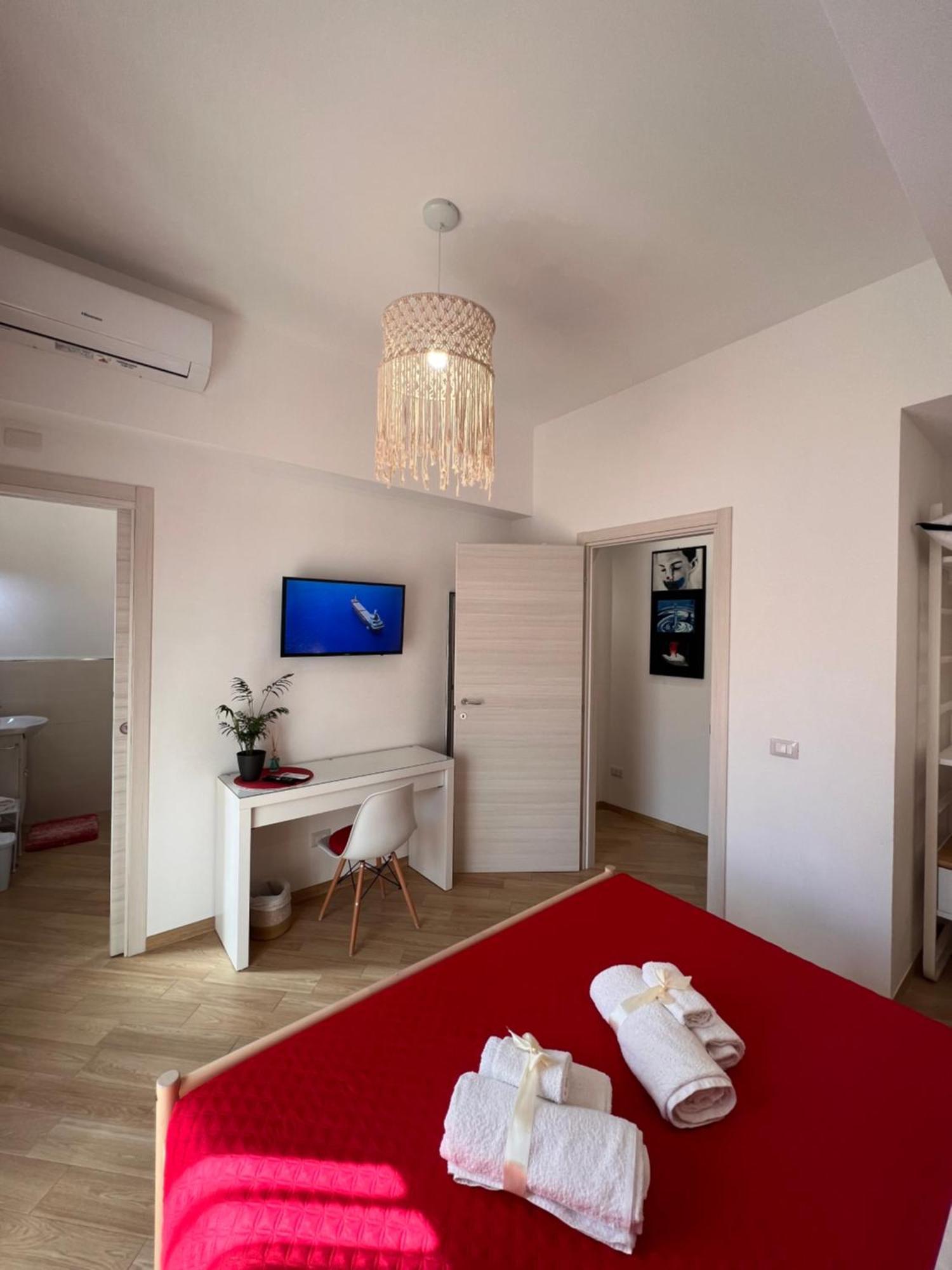 Casa Dharma Otel Civitavecchia Dış mekan fotoğraf
